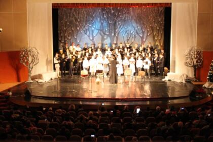 Serbarea „Colindăm, Doamne, colind!“ a Seminarului Teologic „Sfântul Apostol Andrei“ din Galaţi – fotografia 6