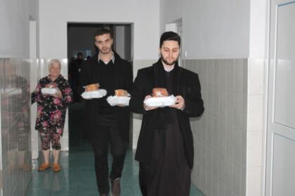 Programe filantropice în apropierea Praznicului Naşterii Domnului – fotografia 7