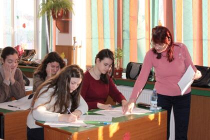 Faza locală a Olimpiadei de Religie în Arhiepiscopia Dunării de Jos – fotografia 10