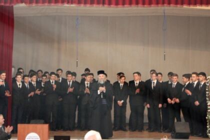 Sfinţii Trei Ierarhi cinstiţi de elevii Colegiului Naţional „Vasile Alecsandri“ din Galaţi – fotografia 8