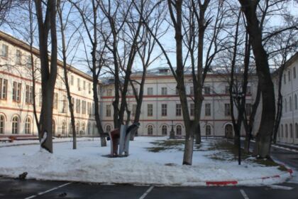 Sfinţii Trei Ierarhi, modele actuale pentru educaţia creştină a tinerilor – fotografia 1