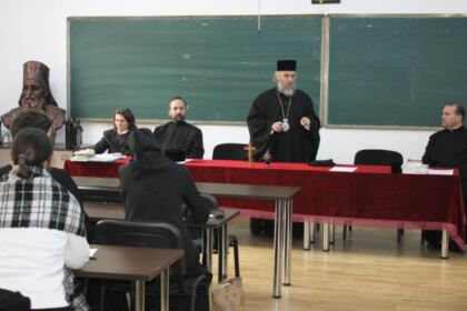Sfinţii Trei Ierarhi, modele actuale pentru educaţia creştină a tinerilor – fotografia 6