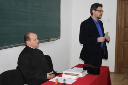 Sfinţii Trei Ierarhi, modele actuale pentru educaţia creştină a tinerilor – fotografia 9