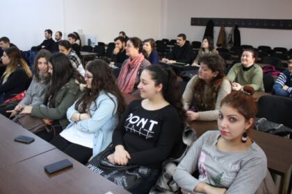 Sfinţii Trei Ierarhi, modele actuale pentru educaţia creştină a tinerilor – fotografia 10