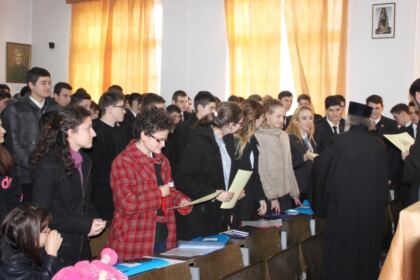 Simpozion interliceal la Seminarul Teologic „Sfântul Apostol Andrei“ din Galaţi – fotografia 6