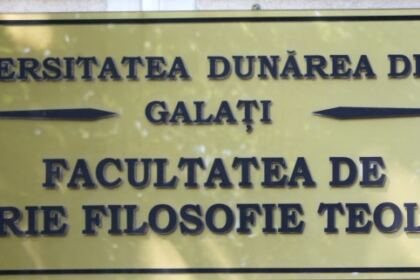 Examen de licenţă şi masterat în teologie ortodoxă la Facultatea de Istorie, Filosofie şi Teologie din cadul Universităţii „Dunărea de Jos“, Galaţi – fotografia 2