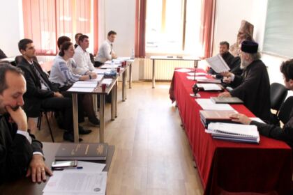Examen de licenţă şi masterat în teologie ortodoxă la Facultatea de Istorie, Filosofie şi Teologie din cadul Universităţii „Dunărea de Jos“, Galaţi – fotografia 6