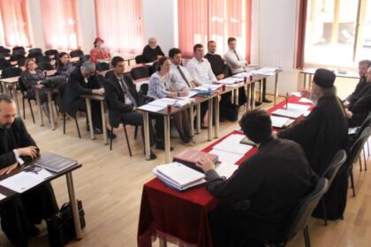 Examen de licenţă şi masterat în teologie ortodoxă la Facultatea de Istorie, Filosofie şi Teologie din cadul Universităţii „Dunărea de Jos“, Galaţi – fotografia 8