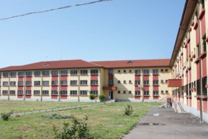 Ierarhul Dunării de Jos a binecuvântat minorii şi tinerii de la Penitenciarul Tichileşti, Brăila – fotografia 5
