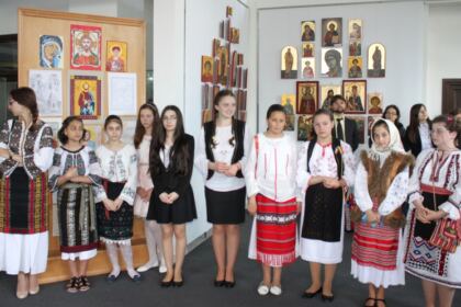 Premierea câştigătorilor etapei eparhiale a Concursului naţional de proiecte duhovniceşti „Biserica şi Şcoala din sufletul meu“ – fotografia 1