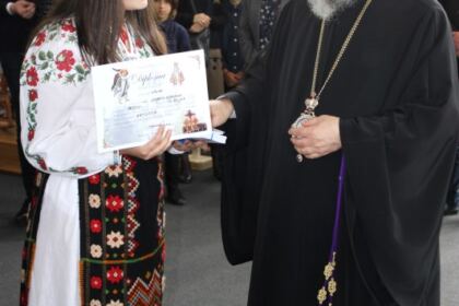 Premierea câştigătorilor etapei eparhiale a Concursului naţional de proiecte duhovniceşti „Biserica şi Şcoala din sufletul meu“ – fotografia 19