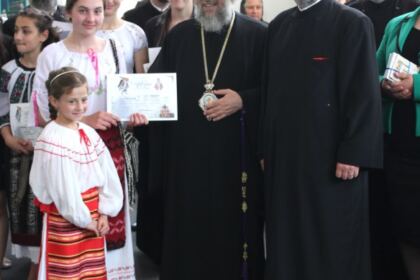 Premierea câştigătorilor etapei eparhiale a Concursului naţional de proiecte duhovniceşti „Biserica şi Şcoala din sufletul meu“ – fotografia 26
