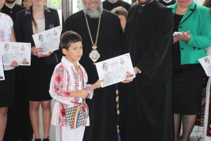 Premierea câştigătorilor etapei eparhiale a Concursului naţional de proiecte duhovniceşti „Biserica şi Şcoala din sufletul meu“ – fotografia 36