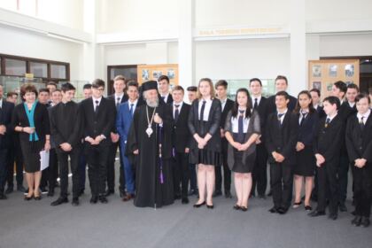Premierea câştigătorilor etapei eparhiale a Concursului naţional de proiecte duhovniceşti „Biserica şi Şcoala din sufletul meu“ – fotografia 1