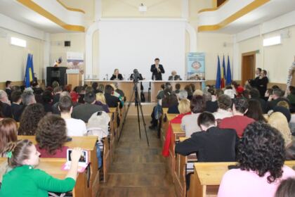 Conferinţa „România pentru familie“ la Galaţi şi Brăila – fotografia 11