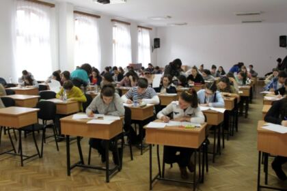 Etapa judeţeană a Olimpiadei de Religie în Galaţi şi Braila – fotografia 14