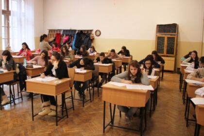 Etapa judeţeană a Olimpiadei de Religie în Galaţi şi Braila – fotografia 18