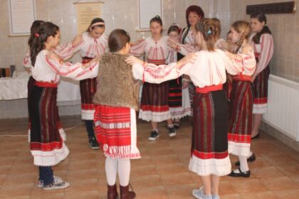 Programe culturale şi social-filantropice dedicate mamei – fotografia 30