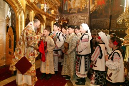 Duminica Ortodoxiei sărbătorită în Arhiepiscopia Dunării de Jos – fotografia 12