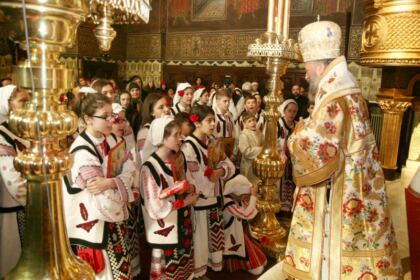 Duminica Ortodoxiei sărbătorită în Arhiepiscopia Dunării de Jos – fotografia 16