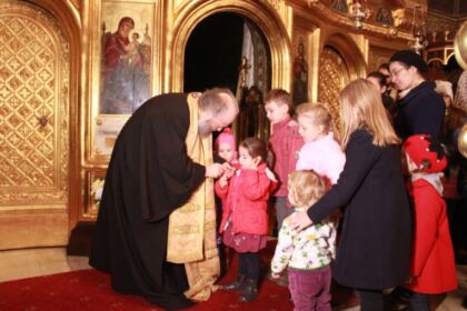 „Pentru Viaţă, pentru Femeie, pentru Familie“ – Marşul pentru Viaţă în Arhiepiscopia Dunării de Jos – fotografia 29