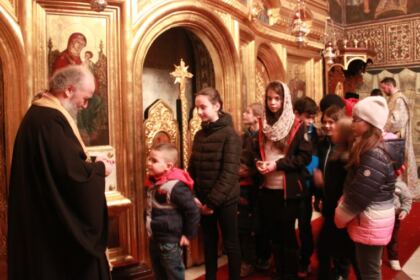 „Pentru Viaţă, pentru Femeie, pentru Familie“ – Marşul pentru Viaţă în Arhiepiscopia Dunării de Jos – fotografia 32