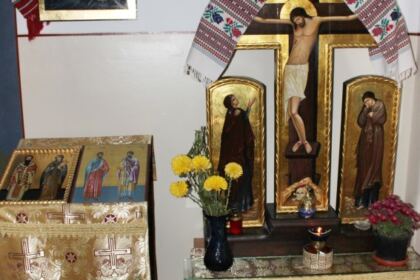 Hramul Centrului de asistenţă medicală „Sfinţii Doctori fără de Arginţi Cosma şi Damian“ din Galaţi – fotografia 4