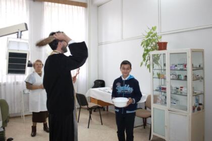Hramul Centrului de asistenţă medicală „Sfinţii Doctori fără de Arginţi Cosma şi Damian“ din Galaţi – fotografia 20