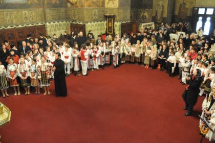 „Tinereţe şi credinţă“, la Dunărea de Jos – fotografia 6