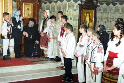 „Tinereţe şi credinţă“, la Dunărea de Jos – fotografia 22