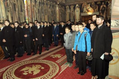 Sfântul Apostol Andrei cinstit de seminariştii gălăţeni – fotografia 7