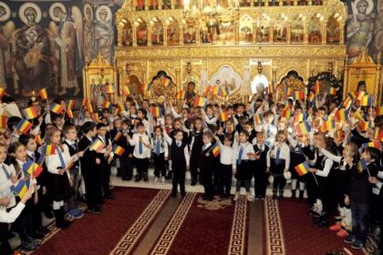 Sfântul Apostol Andrei cinstit de seminariştii gălăţeni – fotografia 22