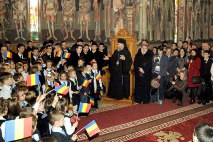 Sfântul Apostol Andrei cinstit de seminariştii gălăţeni – fotografia 23