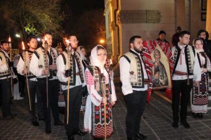 Pelerinajul luminii – Lumina Sfântului Apostol Andrei – fotografia 1