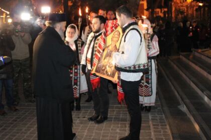 Pelerinajul luminii – Lumina Sfântului Apostol Andrei – fotografia 3