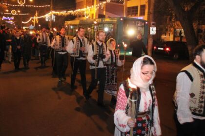 Pelerinajul luminii – Lumina Sfântului Apostol Andrei – fotografia 8