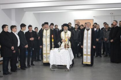 Sfântul Apostol Andrei cinstit de seminariştii gălăţeni – fotografia 8