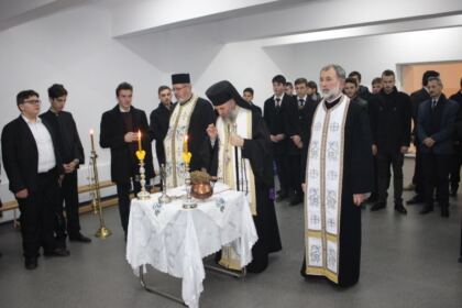Sfântul Apostol Andrei cinstit de seminariştii gălăţeni – fotografia 10