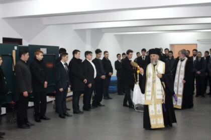 Sfântul Apostol Andrei cinstit de seminariştii gălăţeni – fotografia 11