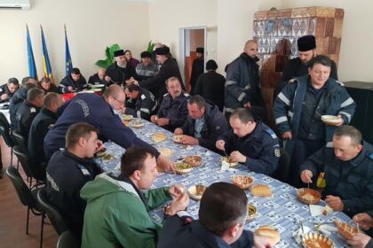 Pod de speranţă şi solidaritate creştină pentru persoanele sinistrate din judeţul Galaţi – fotografia 13