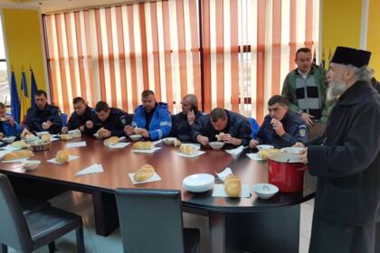 Pod de speranţă şi solidaritate creştină pentru persoanele sinistrate din judeţul Galaţi – fotografia 14