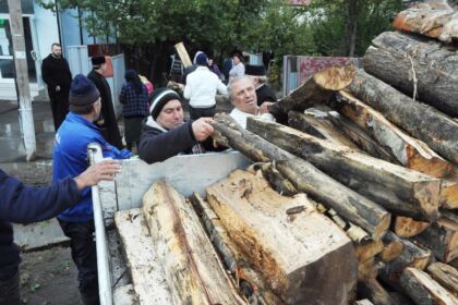 Sprijin material pentru familiile sinistrate – fotografia 14