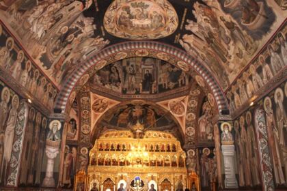 Seminarul Teologic „Sfântul Apostol Andrei“ din Galaţi şi-a deschis porţile la început de nou an şcolar – fotografia 3