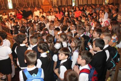 Seminarul Teologic „Sfântul Apostol Andrei“ din Galaţi şi-a deschis porţile la început de nou an şcolar – fotografia 15