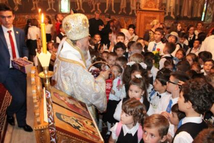 Seminarul Teologic „Sfântul Apostol Andrei“ din Galaţi şi-a deschis porţile la început de nou an şcolar – fotografia 18