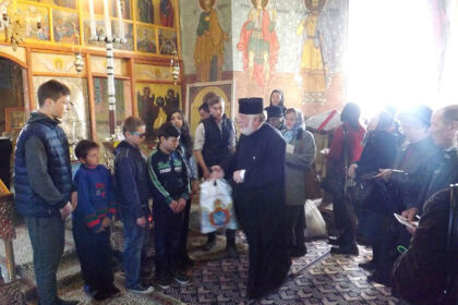 Program duhovnicesc liturgic, misionar şi filantropic în parohii sărace la Dunărea de Jos – fotografia 4