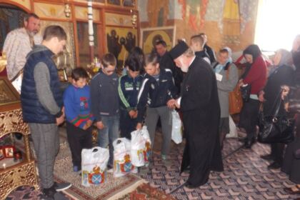 Program duhovnicesc liturgic, misionar şi filantropic în parohii sărace la Dunărea de Jos – fotografia 5