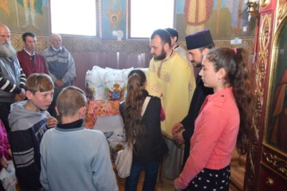 Program duhovnicesc liturgic, misionar şi filantropic în parohii sărace la Dunărea de Jos – fotografia 8