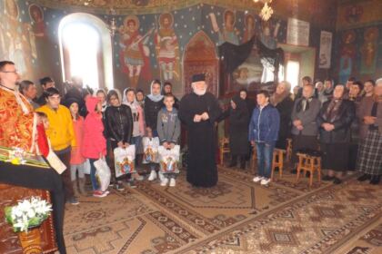 Program duhovnicesc liturgic, misionar şi filantropic în parohii sărace la Dunărea de Jos – fotografia 5