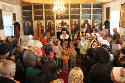 Program duhovnicesc liturgic, misionar şi filantropic în parohii sărace la Dunărea de Jos – fotografia 22